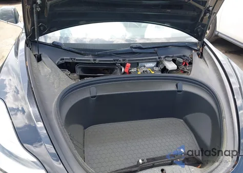 2019 Tesla Model 3 Long Range/Mid Range/Standard Range/Standard Range Plus from USA, damaged, VIN 5YJ3E1EA2KF305378